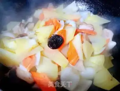 Make Onion mushrooms, carrots, chips step 8