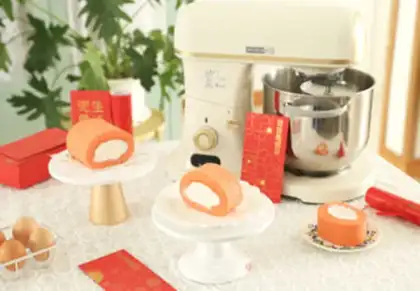 Make Red velvet strawberry cake step 14