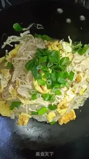 Make A golden mushroom egg fan step 5