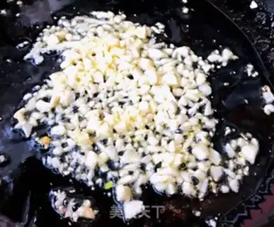 Make Garlic carrot eggs and powder step 5