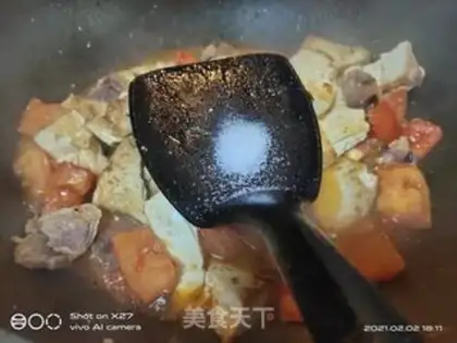 Make Sausage burns tofu step 4