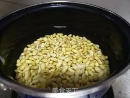 Make ♪ And the red soybeans in the snow ♪ step 4