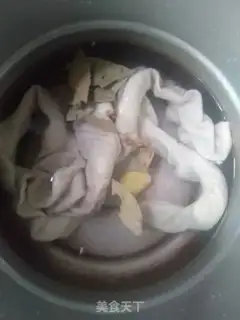 Make Dry-pot intestines shrimp step 1