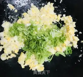 Make Salba willow fried egg rice step 6