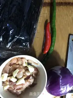 Make Chicken root powder step 0