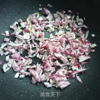 Make Onion sausage fried rice step 6