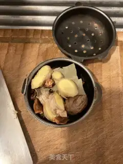 Make Scorch lamb soup step 1