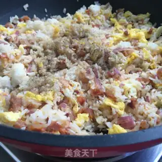 Make Onion sausage fried rice step 10