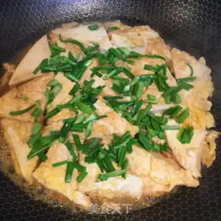 Make Garlic eggs and tofu step 6