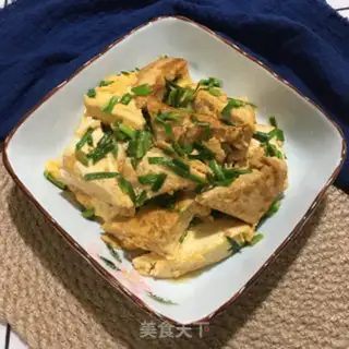 Make Garlic eggs and tofu step 8