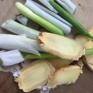 Make Squeeze hands for lamb step 1