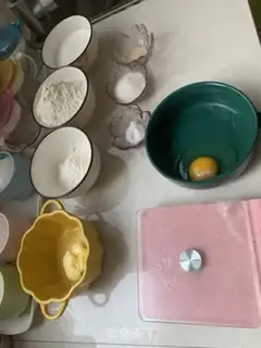 Make Squeeze hands for lamb step 5