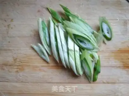 Make Egg-screw fans step 1