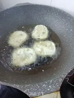 Make Fry box step 18