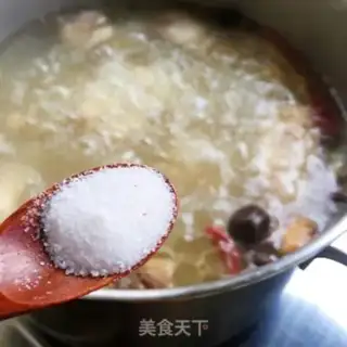 Make Squeeze hands for lamb step 9