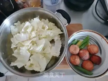 Make The cabbage pellets step 1