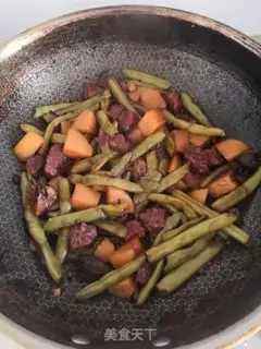 Make Creamed beef potatoes and beans step 15