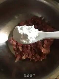 Make Beef paste, black wood step 1