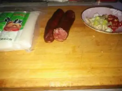 Make Old fried sausage step 1