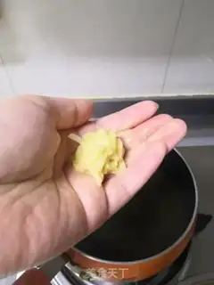 Make Roachballs step 8