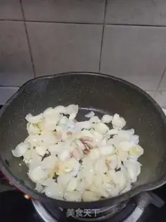 Make Fresh lilies for wood and carrots step 6