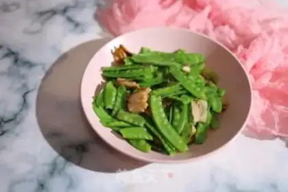 Make Five flowers for Dutch beans step 6