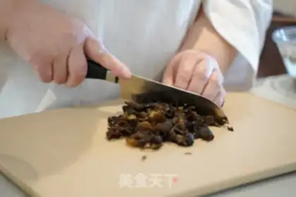 Make Five fortune dumplings step 2