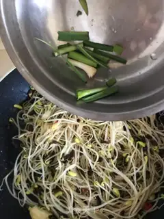 Make Paprika sprouts step 5