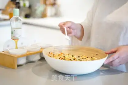 Make Five fortune dumplings step 4