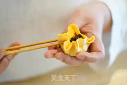 Make Five fortune dumplings step 6
