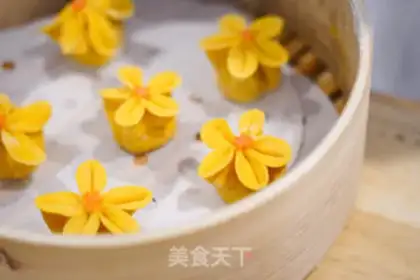 Make Five fortune dumplings step 7