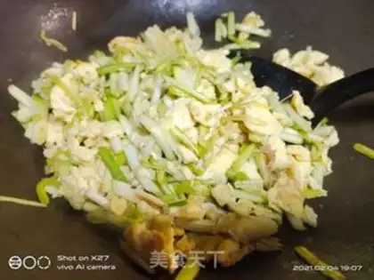 Make Yellow eggs step 4