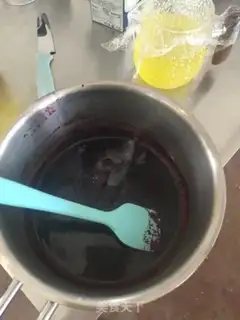 Make The trot of berries step 7