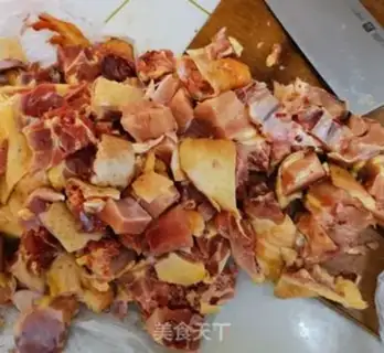 Make Red chicken is a flower step 0