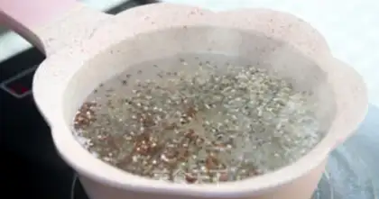 Make quinoa eggcake step 1
