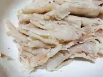 Make Spicy, boneless claws step 3