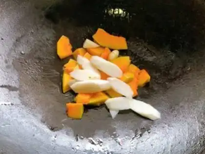 Make Pumpkin step 7