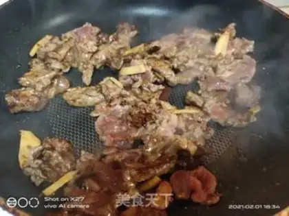 Make Beef fried beef step 1