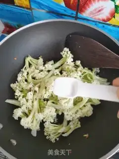 Make Garlic flowers step 4