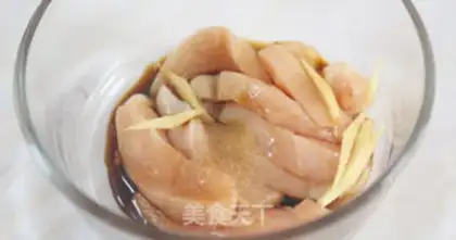 Make The quinoa chicken lunch step 2