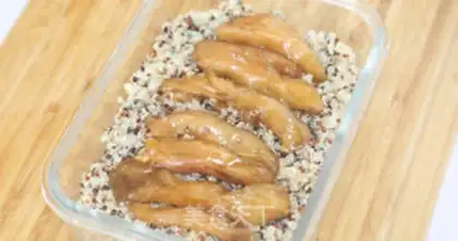Make The quinoa chicken lunch step 4