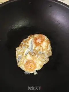 Make Shrimp with eggs step 2