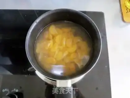 Make Homemade orange jelly step 2