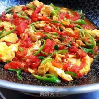 Make Tea and tomato fried eggs step 8