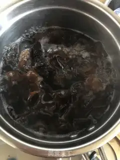 Make Red chicken step 2