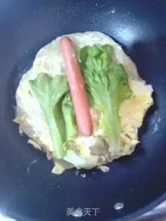 Make Hand grab cake step 3