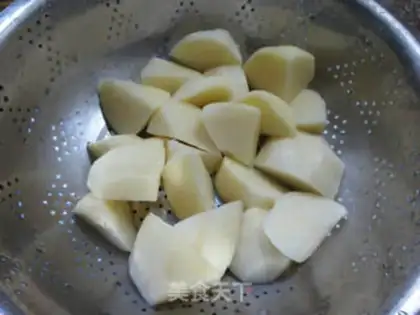 Make Blow up New Orleans Potato Cape step 4