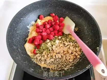 Make Salted egg yogurt berries step 8