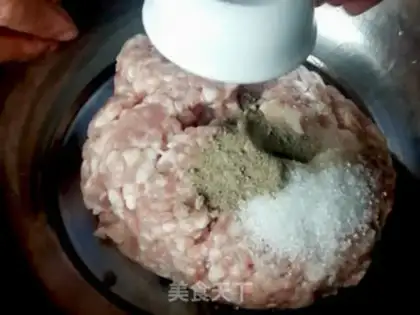 Make Homemade meatballs and mushroom meatballs step 3