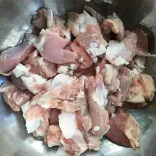Make Spicy roasted lamb step 1